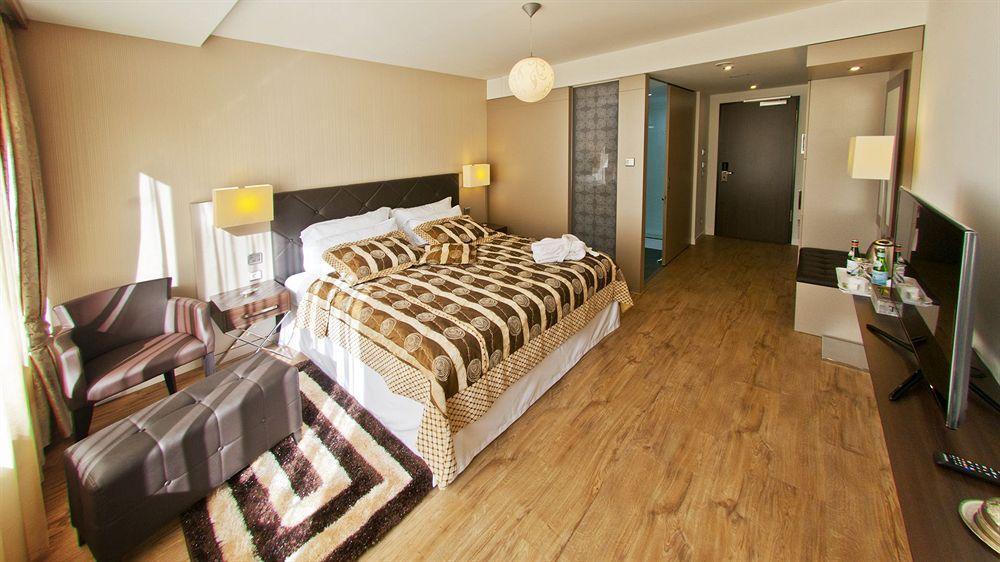Hotel Vier Jahreszeiten Berlin City Luaran gambar