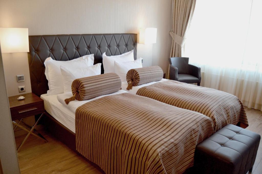 Hotel Vier Jahreszeiten Berlin City Bilik gambar